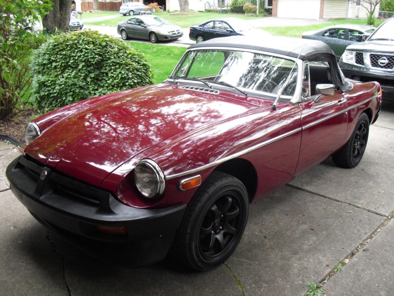 Casey's MG and rebuilt engine