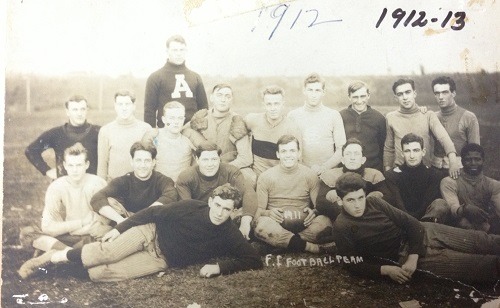 Smith at Ferris 1912-1913 (far right)