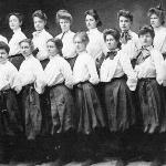 Let's not forget the ladies - this is women's basketball from 1905.