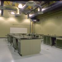 Interior wet lab