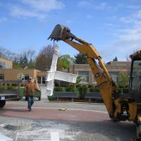 Welding & Construction Students with Grounds Crew Erect SSTS