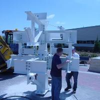 Welding & Construction Students with Grounds Crew Erect SSTS