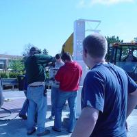 ding & Construction Students with Grounds Crew Erect SSTS