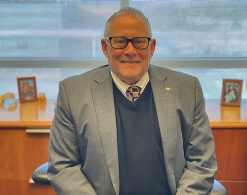 Dr. Robert Fleischman