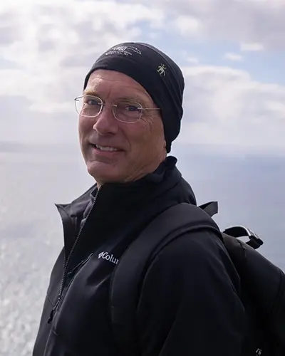 Dr. Greg Gogolin