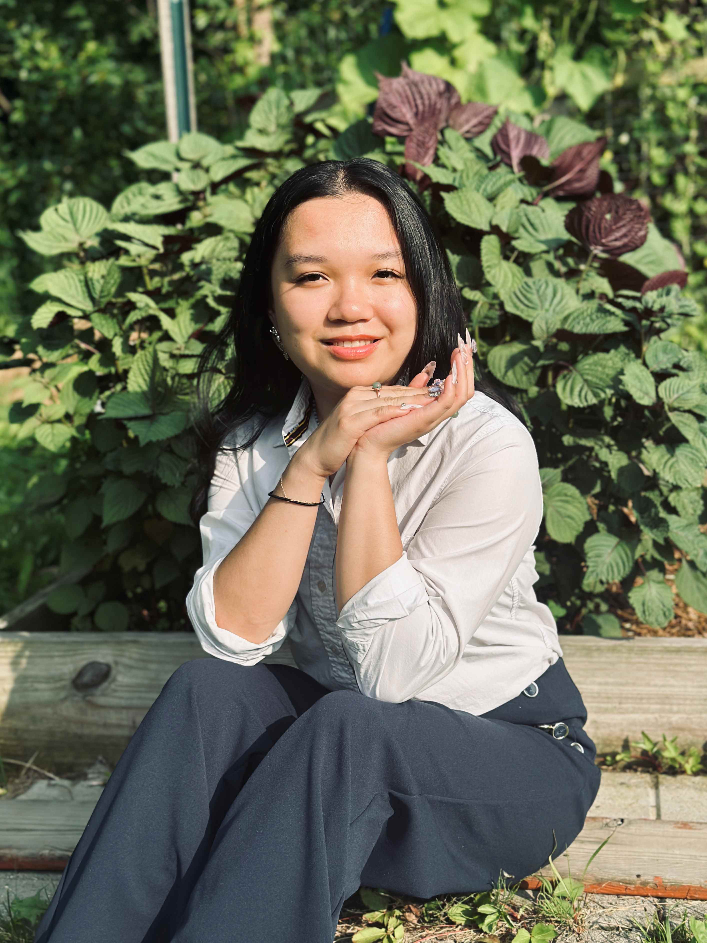 Selena Pham Writing Center Picture