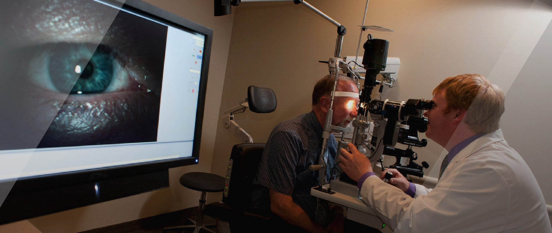 Student completing an eye exam