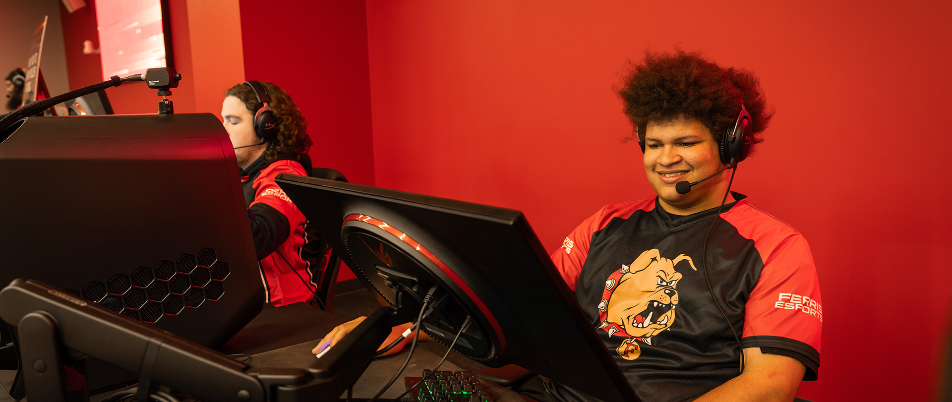 Students competing in esports at Ferris State University