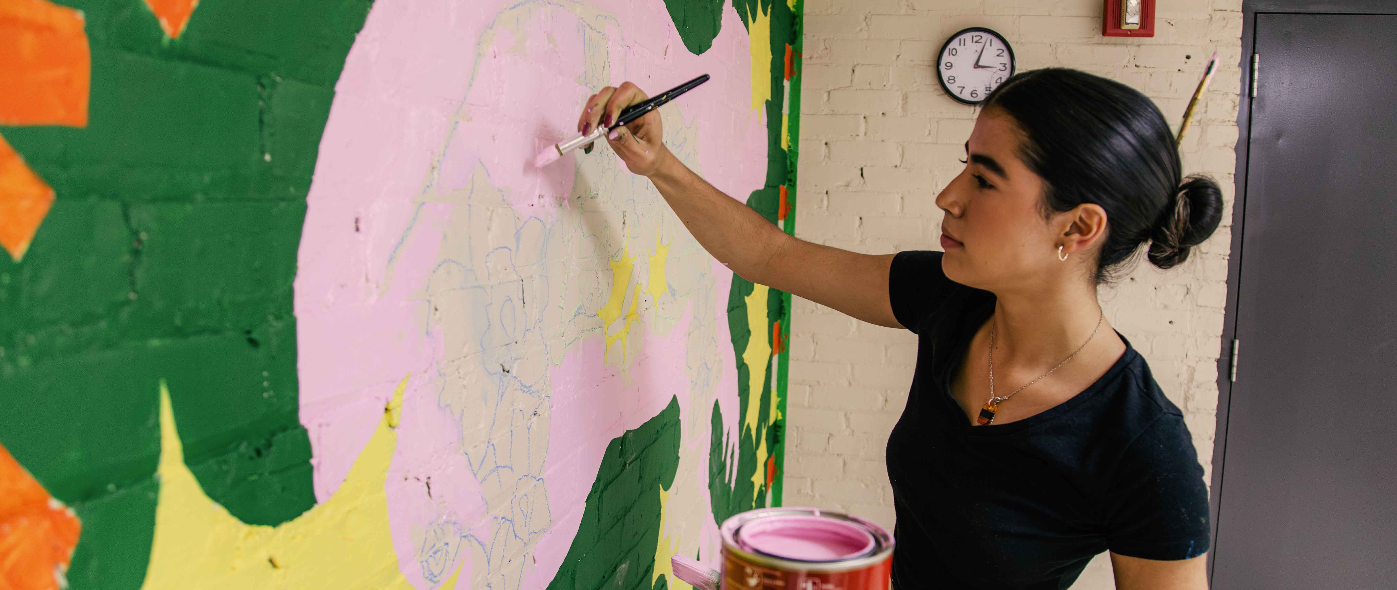 Outstanding grad: Ferris State’s KCAD shaped award-winning design student Flor Quiñones identity and career