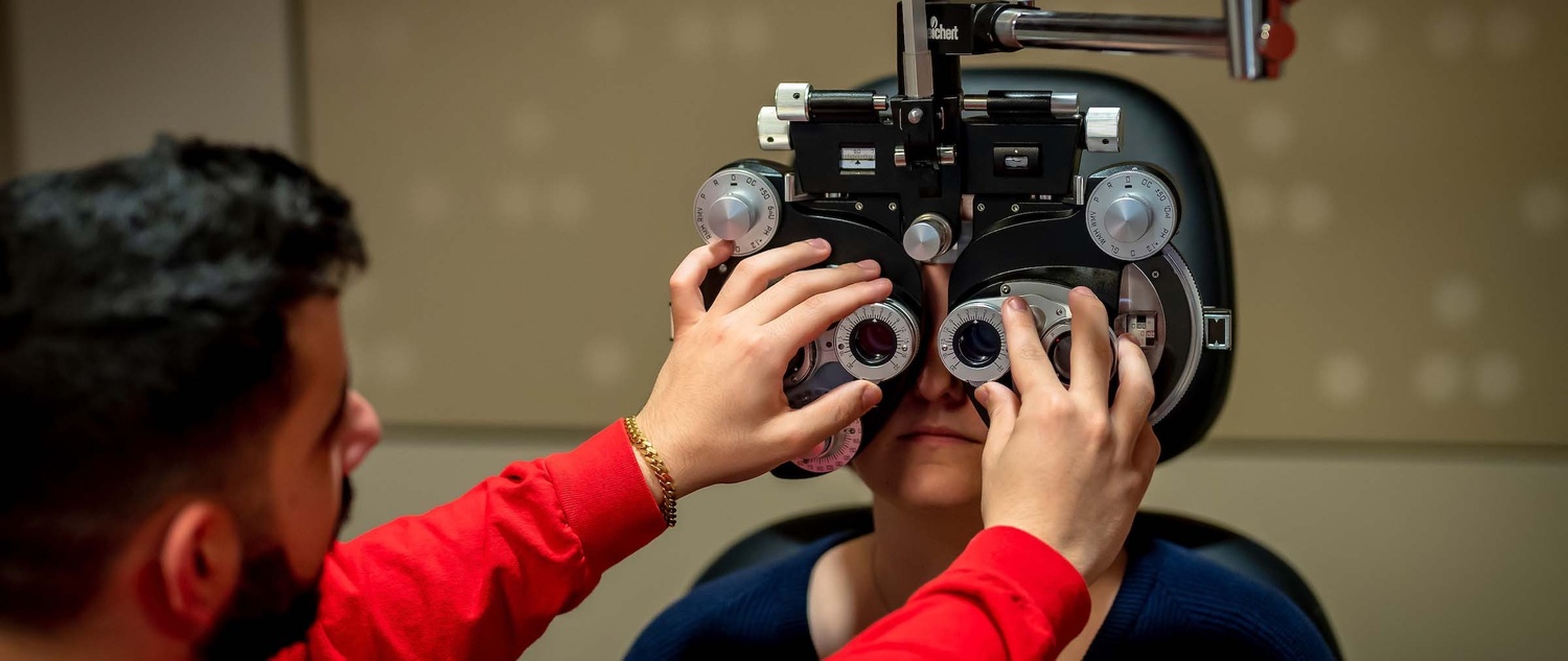 MCO student working with patient