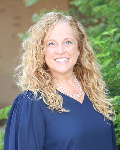headshot of Tara Braun