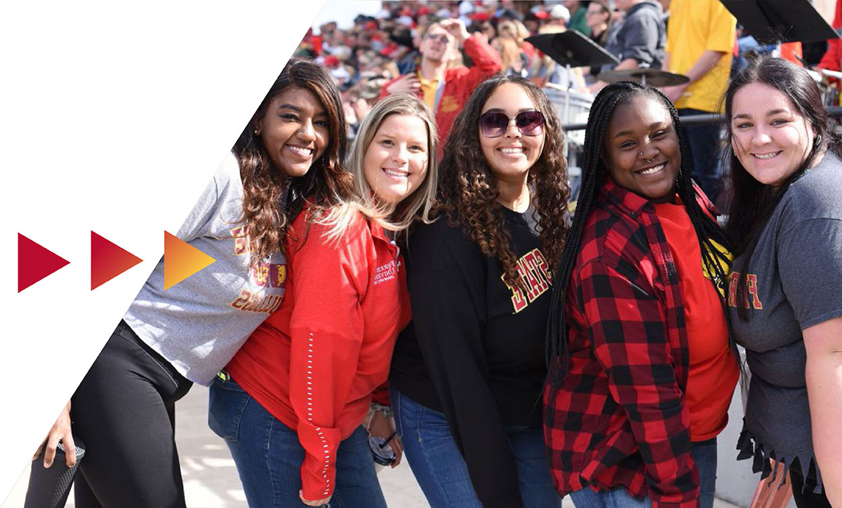 Students at homecoming game