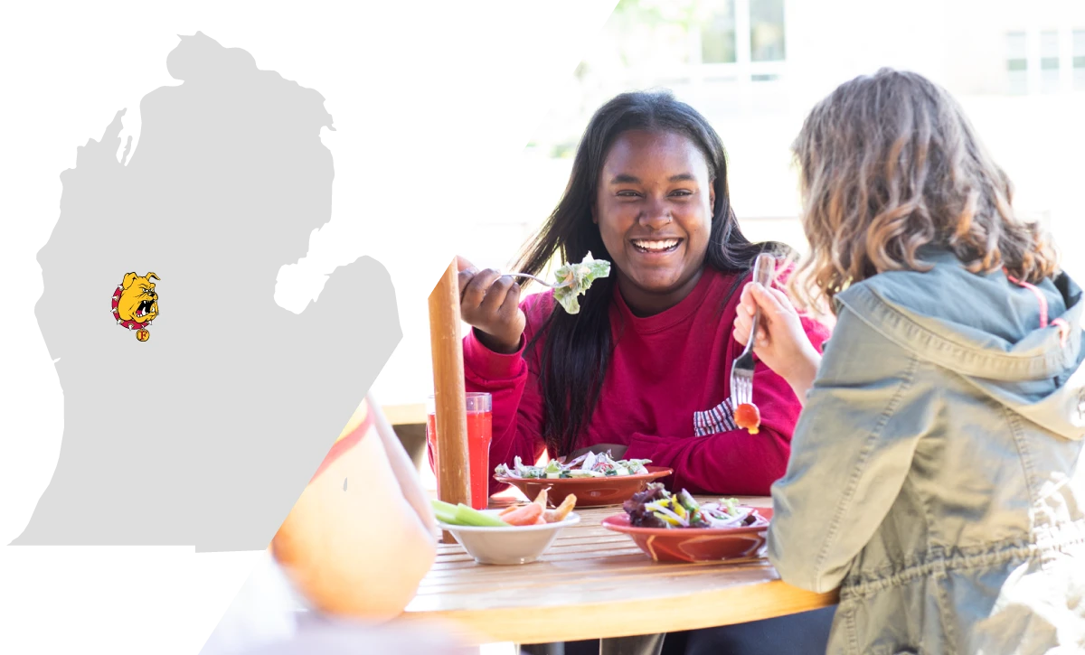 Students eating together at Ferris State University