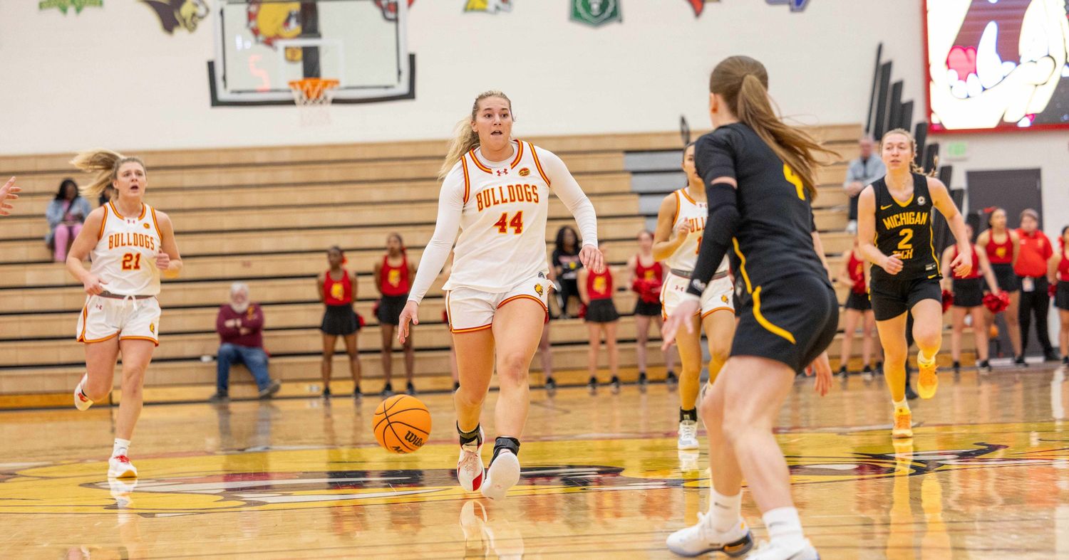 Mya Hiram against Michigan Tech