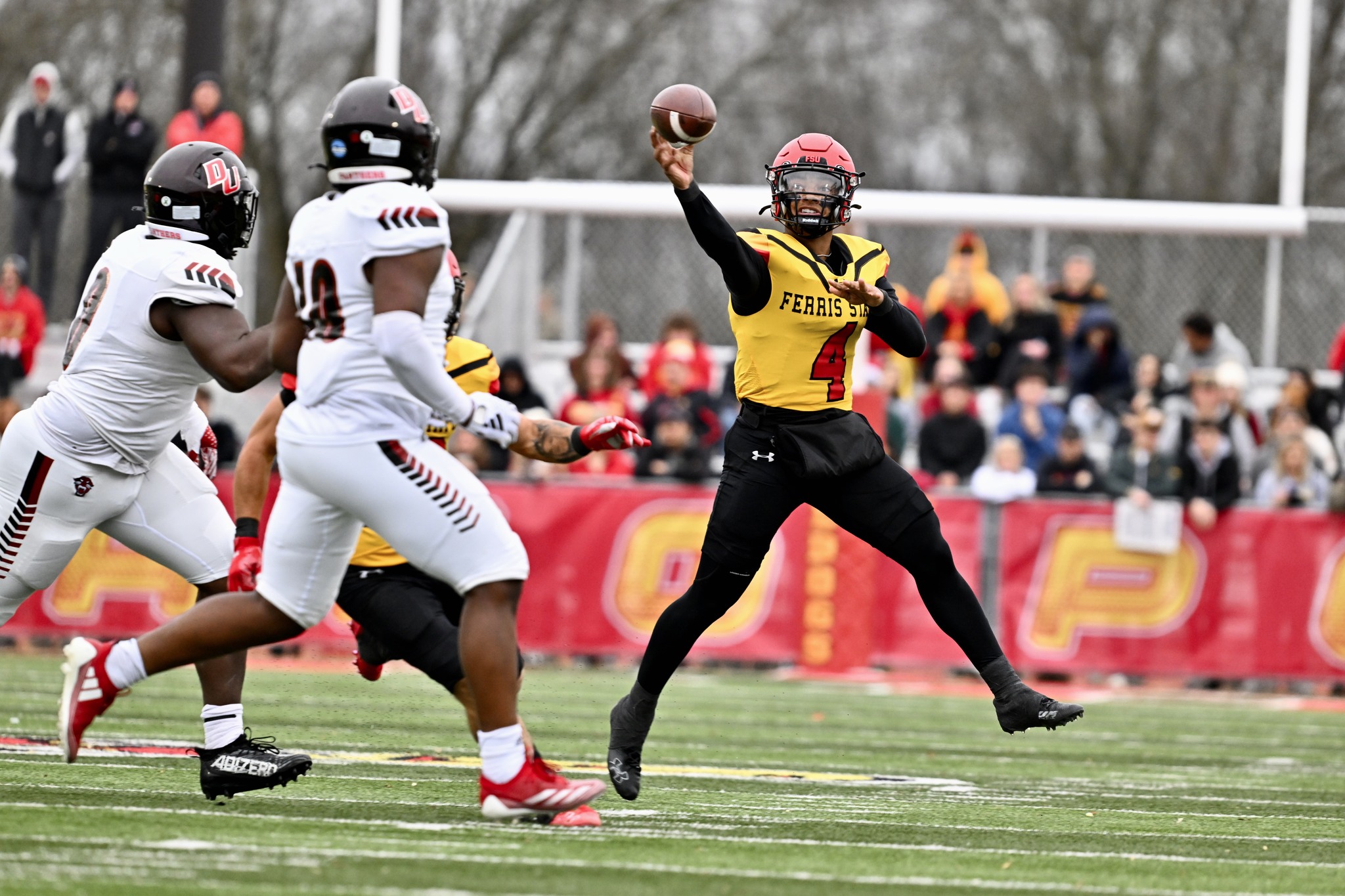 Ferris State football quarterback Trinidad Chambliss named Harlon Hill finalist