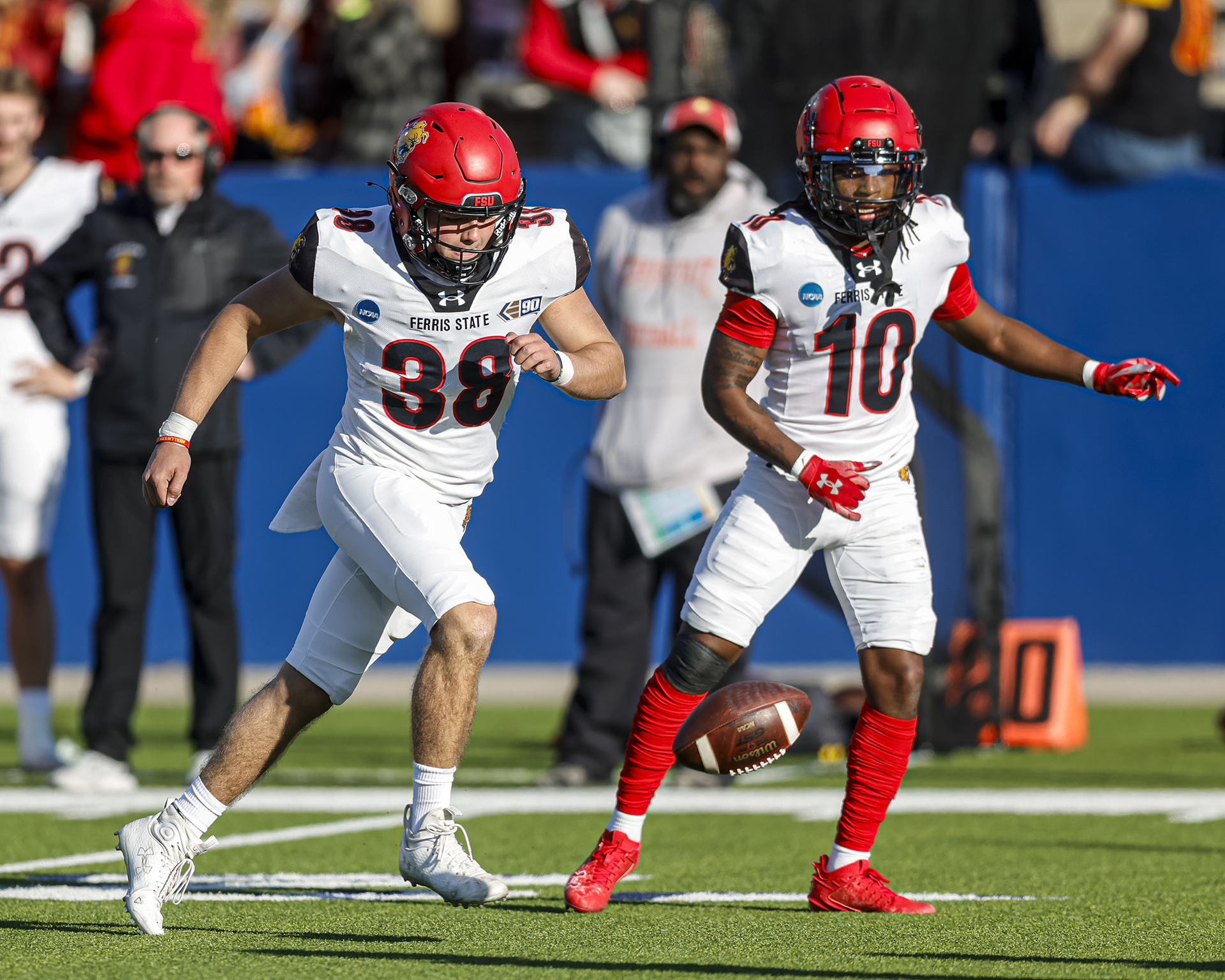 Sam Wahlberg wins NCAA Elite 90 honor