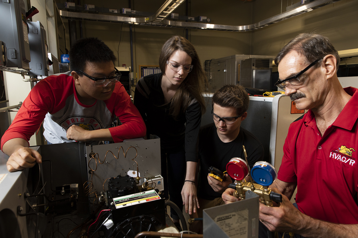 Ferris State University students preparing for careers in heating, ventilating, air conditioning and refrigeration field can connect with about 40 employers in the field at career fair planned for Thursday, Feb. 1.