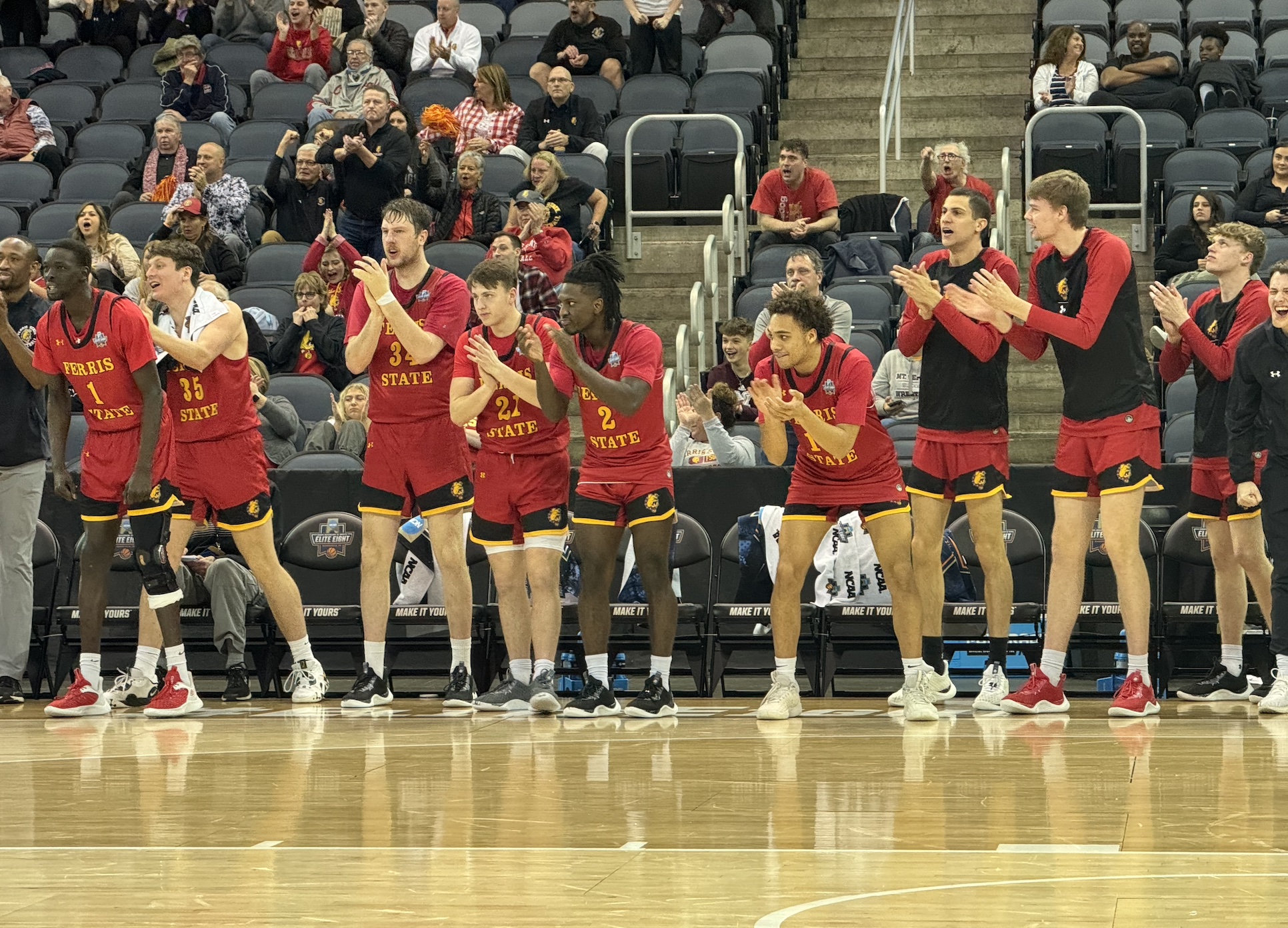 Men's basketball team at the Elite Eight