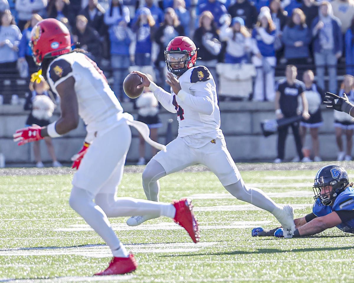 Ferris State football national ranking GLIAC honors player of the week