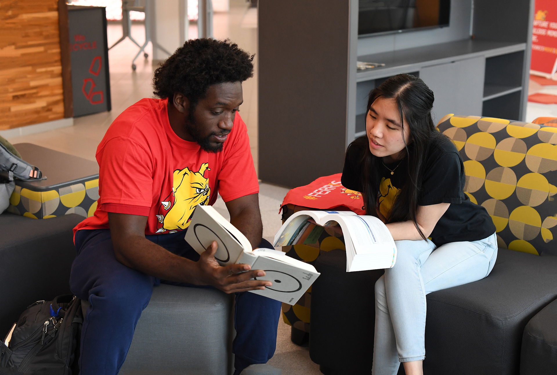 Bulldog-to-Bulldog program helps bring students together