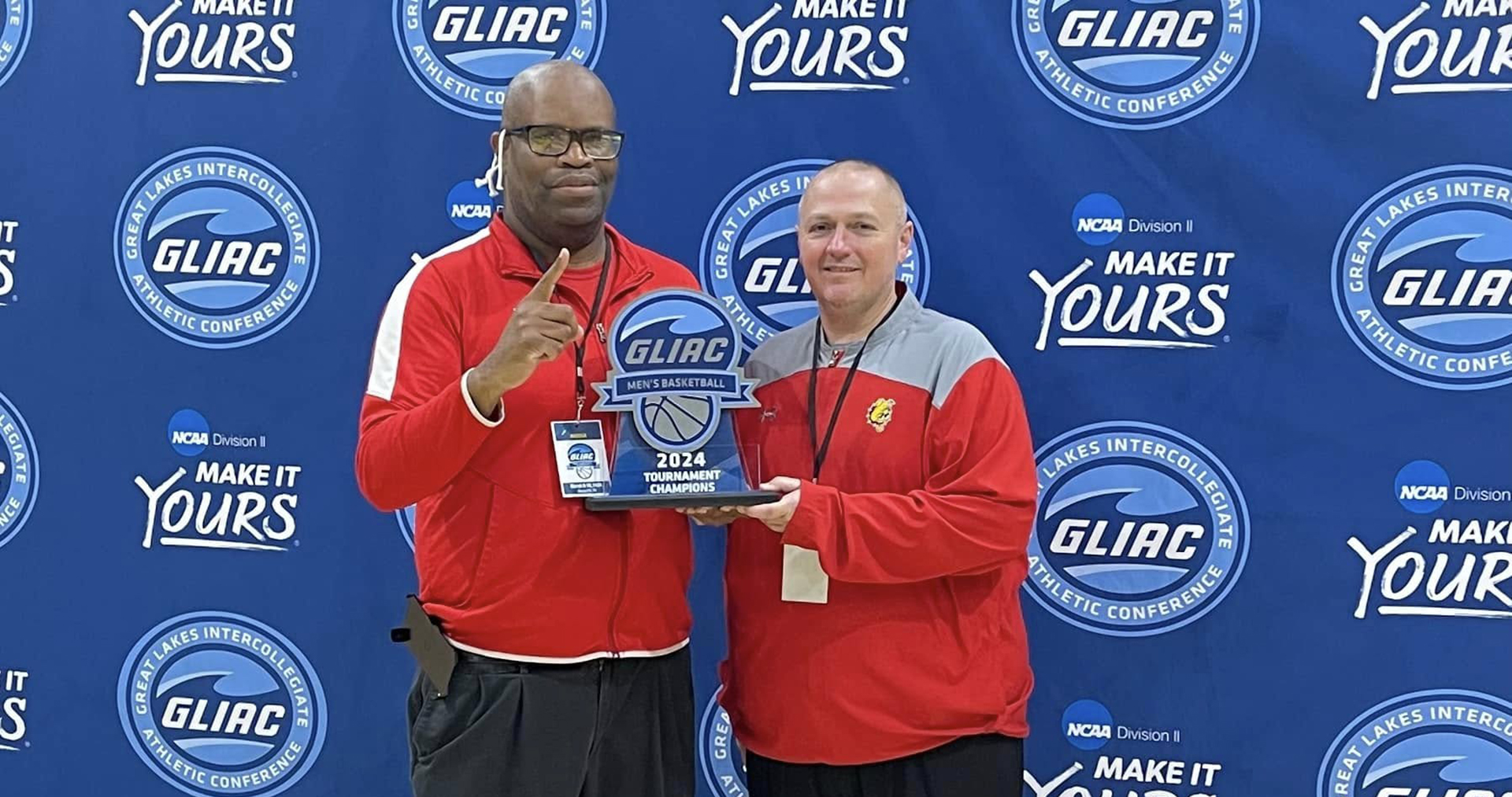 Bulldog Beat radio show begins covering Ferris State basketball teams