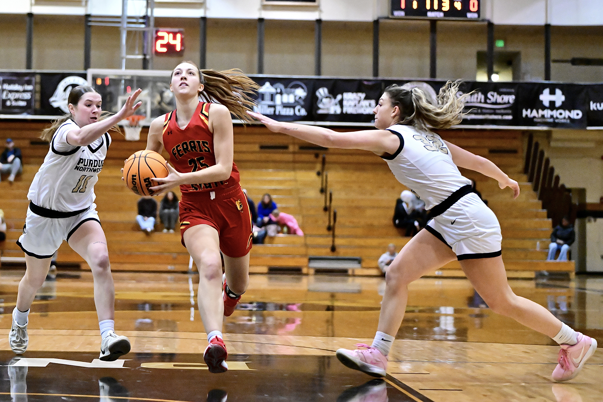 Ferris State men's basketball player Mia Riley earns GLIAC Player of the Week honors