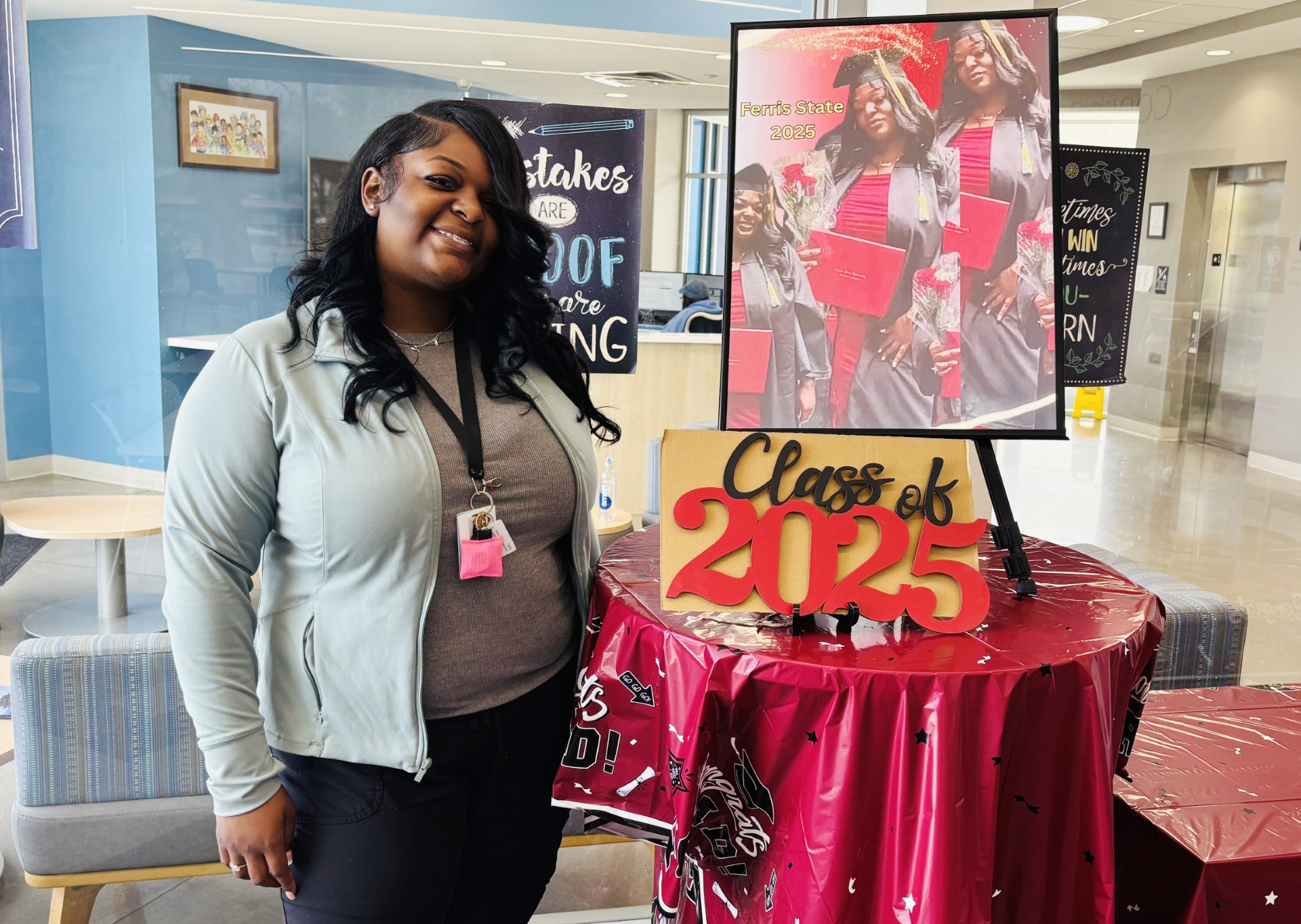Rashyah Weatherspoon earns social work degree