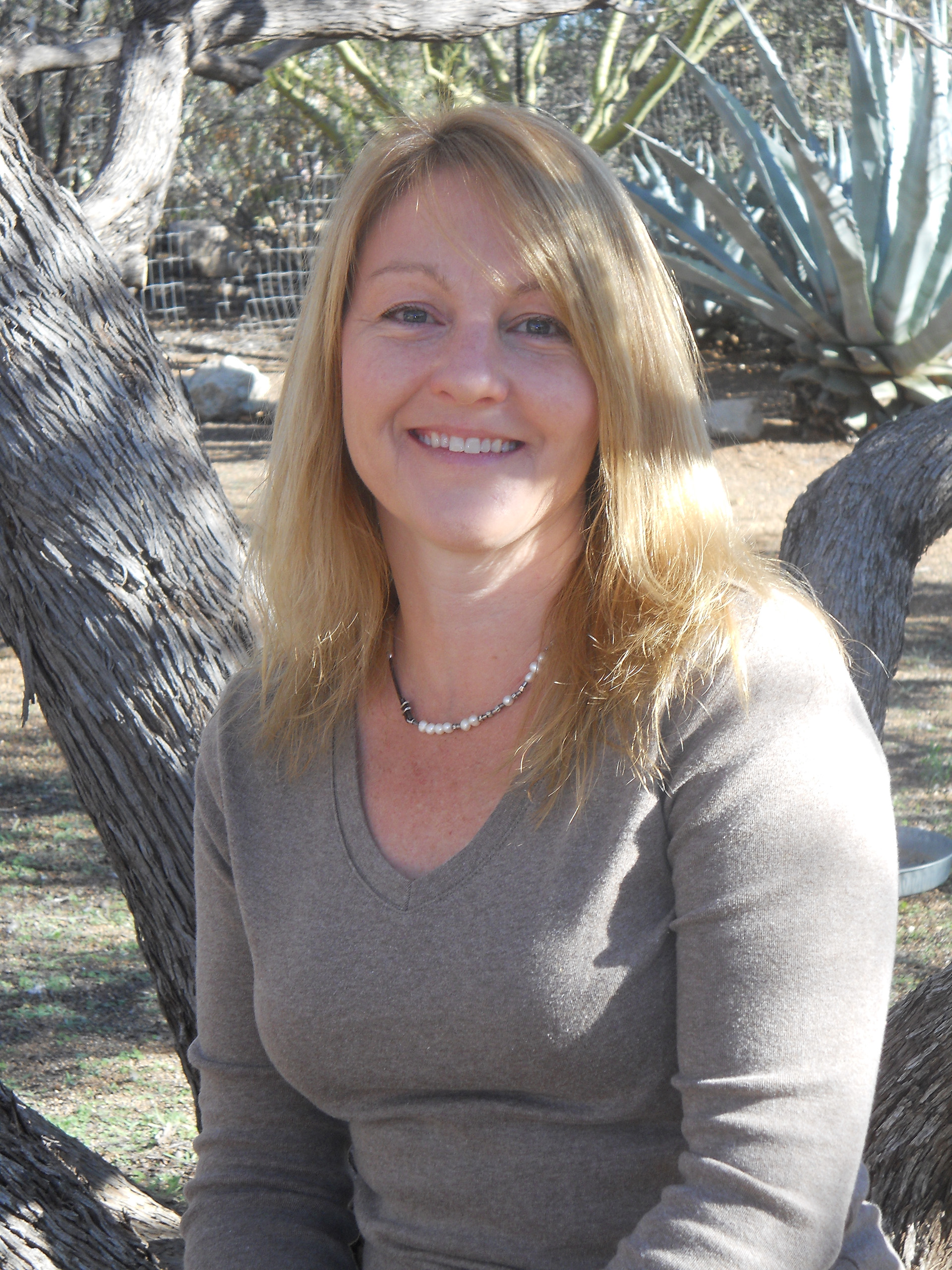 Fine Art Gallery director honored