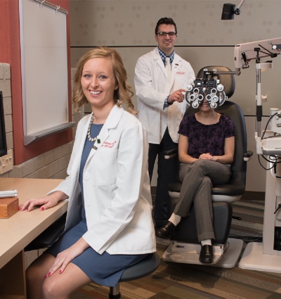 Opticians with patient